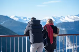 Aventures dans les Alpes : Ski et nature en couple