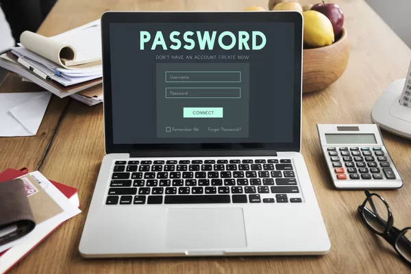 Créer des mots de passe sécurisés : Protégez vos comptes en ligne